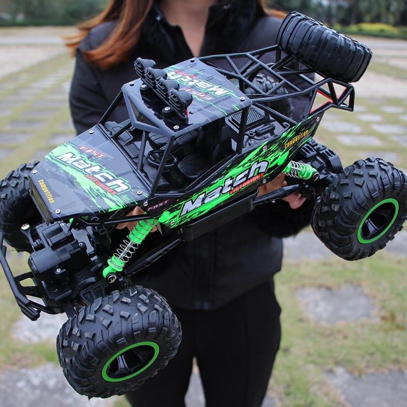 V562-G2152THC-202508280645-00 Off-road Climbing Car with 2.4ghz Remote Control and Double Motors - Green - Image 1