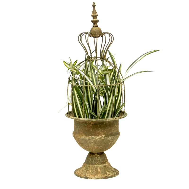 V637-37074CLC-202508251445-00 Vintage Style Elaborate Tall Cloche 66cm - Image 1