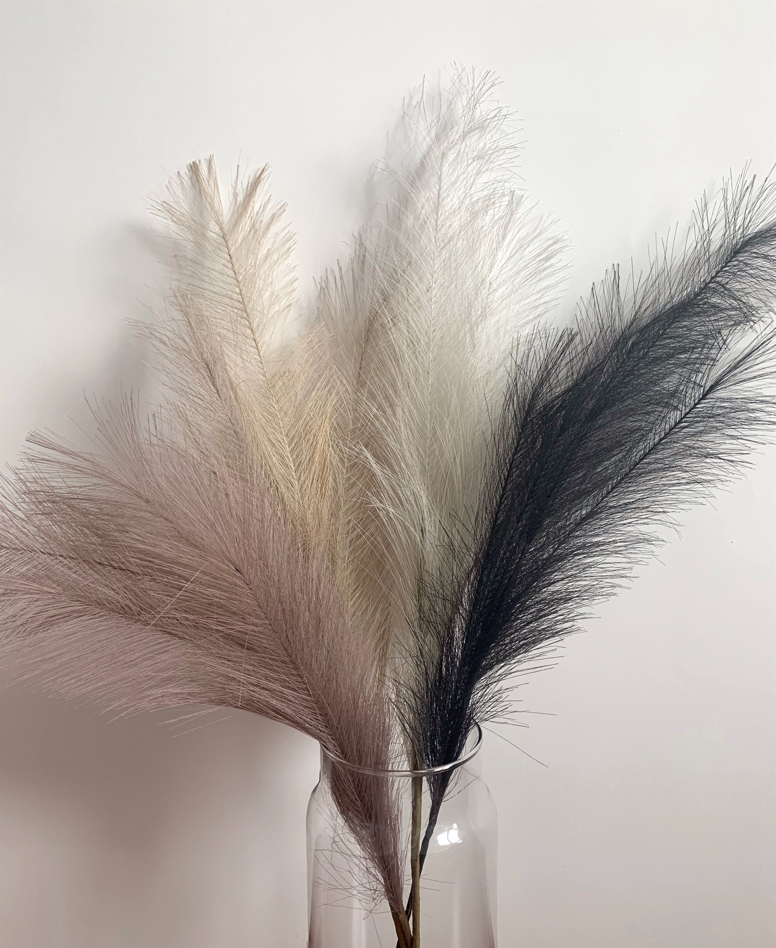 V637-AFL31833-202508251620-00 bulk 24 Artificial Pampas Grass 100cm - Image 1